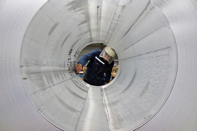 Chinas Industrial Profits Plunge in November