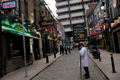 Irish Sentiment Stays Low Amid Growth