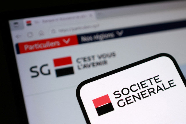 โลโก้ของ Societe Generale ปรากฏให้เห็นในภาพประกอบนี้ที่บันทึกไว้เมื่อวันที่ 3 ธันวาคม 2025 REUTERS/Dado Ruvic/Illustration