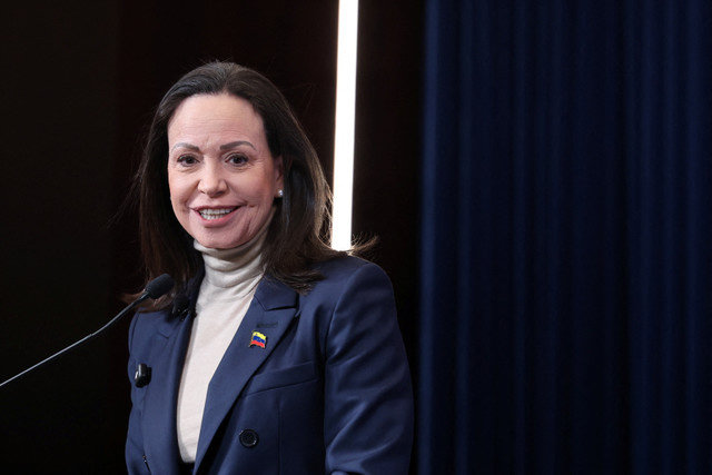 La líder opositora venezolana María Corina Machado habla en una rueda de prensa en Washington, D.C., EE. UU., el 16 de enero de 2026. REUTERS/Tyrone Siu
