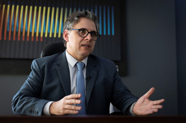 Felipe Capozzolo, presidente da Federação Venezuelana de Câmaras de Comércio e Produção (Fedecamaras), fala com a Reuters durante uma entrevista em Caracas, Venezuela, em 20 de janeiro de 2026. REUTERS/Marco Bello