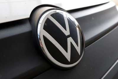 Volkswagen tái cơ cấu cắt giảm quản lý để tiết kiệm chi phí