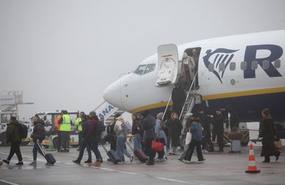 Ryanair projects passenger growth and fare increases