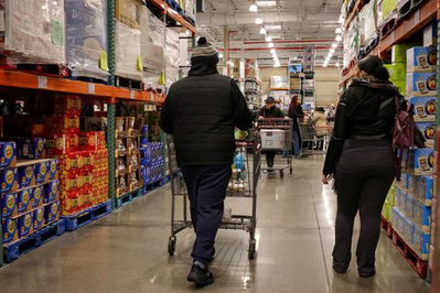 Gasto de los consumidores en EE. UU. sube un 0.5 por ciento