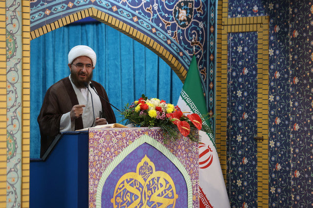 FILE PHOTO: Mohammad Javad Haj Ali Akbari, the Friday prayer Imam, speaks during Friday prayer in Tehran, Iran, on October 22, 2021. Majid Asgaripour/WANA (West Asia News Agency) via REUTERS/File Photo