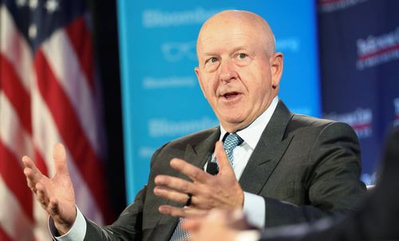 Aumento salarial de CEO de Goldman Sachs
