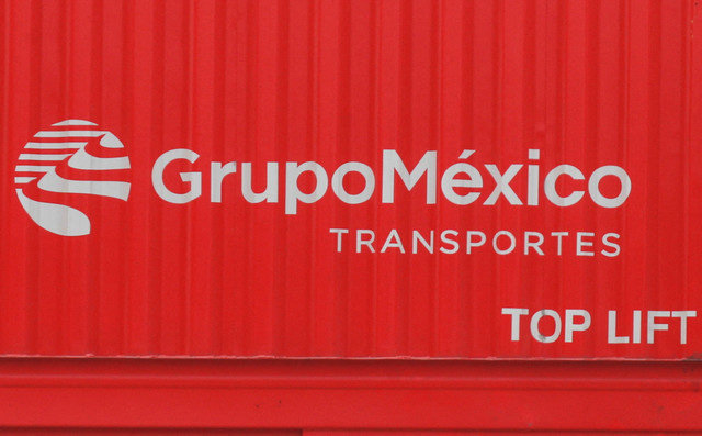 2024年7月31日、メキシコシティの貨物列車駅でGrupo Mexicoのロゴがコンテナに見られます。REUTERS/Henry Romero