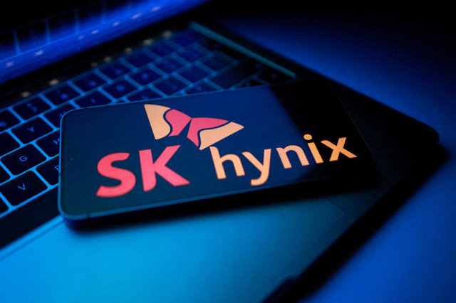 صورة أرشيفية: يظهر شعار SK hynix في هذا الرسم التوضيحي الذي تم التقاطه في 25 أغسطس 2025. REUTERS/Dado Ruvic/Illustration/File Photo