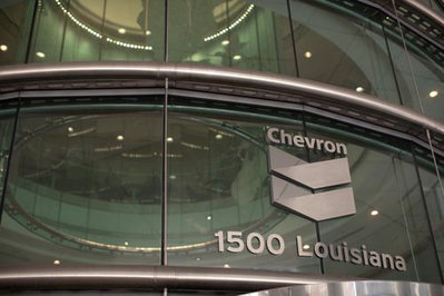 Chevron incorpora a Horton al consejo