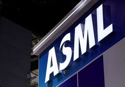 ASML Shares Swing as Investors Debate Growth Potential