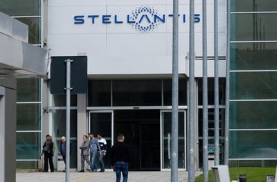 Stellantis tăng sản lượng và tuyển thêm nhân sự tại Ý