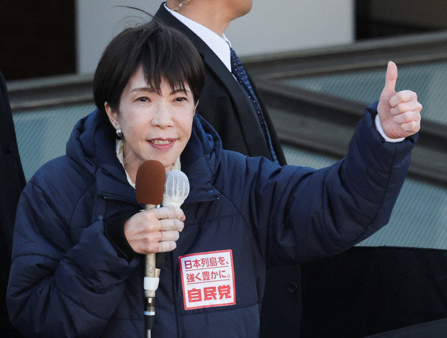 2026年2月3日,日本首相兼执政党自民党(LDP)总裁高市早苗在日本埼玉县东松山市出席为2月8日提前选举举行的竞选活动。REUTERS/Kim Kyung-Hoon