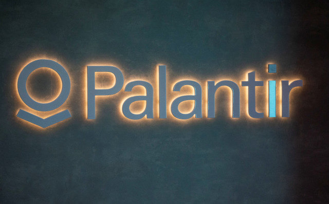 2022年5月22日,美国软件公司 Palantir Technologies 的标志出现在瑞士达沃斯。REUTERS/Arnd Wiegmann