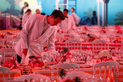 German service sector growth slows slightly in January
