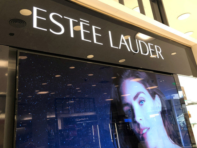 FILE PHOTO: An Estee Lauder cosmetics counter is seen in Los Angeles, California, U.S., August 19, 2019. REUTERS/Lucy Nicholson/File Photo