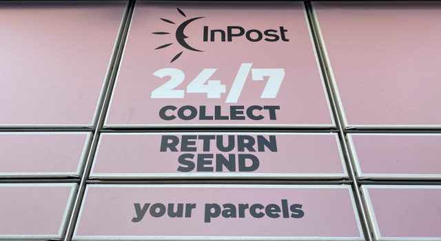 2021年1月22日、イギリスのロンドン、ハックニーにあるInPostのロッカー。 REUTERS/Simon Newman