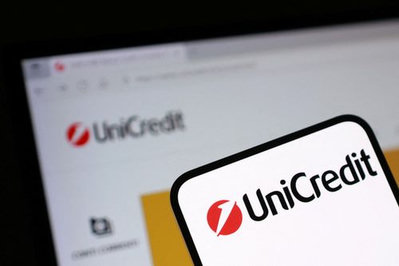 UniCredit Raises Profit Forecast After Strong 2025 Results
