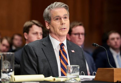 美国财政部高级官员上周访问中国以加强双边沟通并为即将举行的美中高层会晤以及特朗普总统四月份的访华行程做好前期准备工作