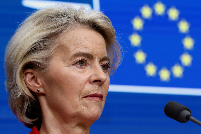 Chủ tịch Ủy ban Châu Âu Ursula von der Leyen tham dự một cuộc họp báo sau hội nghị thượng đỉnh đặc biệt của các nhà lãnh đạo Liên minh Châu Âu để thảo luận về quan hệ xuyên Đại Tây Dương sau những lời đe dọa áp thuế của Tổng thống Mỹ Donald Trump liên quan đến yêu cầu mua Greenland, tại Brussels, Bỉ, ngày 23 tháng 1 năm 2026. REUTERS/Yves