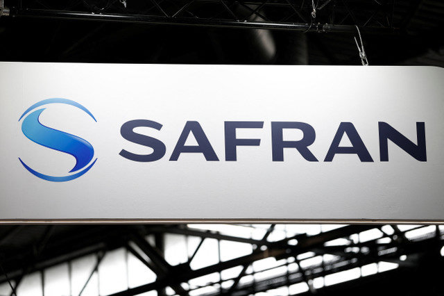 The Safran logo is displayed at the Milipol homeland security and safety fair at the Parc des Expositions de Paris-Nord-Villepinte exhibition centre in Villepinte, near Paris, France, November 18, 2025. REUTERS/Benoit Tessier