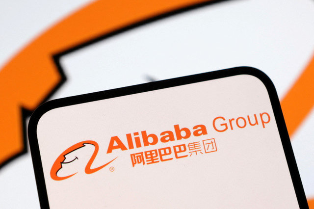 ภาพแฟ้ม: โลโก้ของ Alibaba Group ปรากฏในภาพประกอบนี้ซึ่งถ่ายเมื่อวันที่ 11 กุมภาพันธ์ 2025 REUTERS/Dado Ruvic/Illustration/File Photo