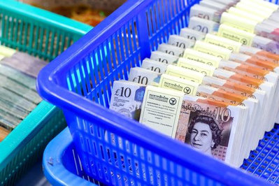 Sterling suffers worst week against the euro in months
