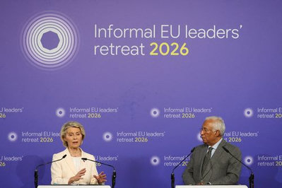 EU leaders weigh two-track plan for financial integration