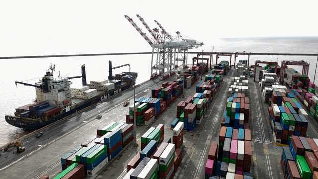 A drone view shows the port of Buenos Aires in Buenos Aires, Argentina, on April 10, 2025. REUTERS/Miguel Lo Bianco/File Photo