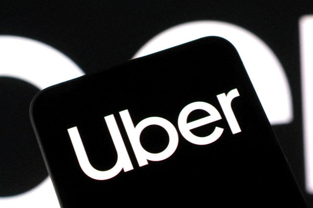 ภาพแฟ้ม: โลโก้ Uber ปรากฏให้เห็นในภาพประกอบนี้ซึ่งถ่ายเมื่อวันที่ 5 สิงหาคม 2025 REUTERS/Dado Ruvic/Illustration/File Photo