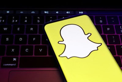 Snap logra mil millones de dólares en ingresos directos