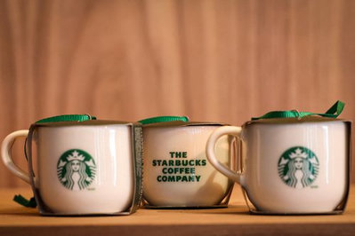 米スターバックスの投資家グループが労使問題の解決の遅れを懸念し取締役2名の再任に反対するよう株主に促す