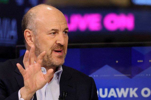 Giám đốc điều hành của Blue Owl BDC, Craig Packer, phát biểu trong một cuộc phỏng vấn với CNBC tại sàn giao dịch của Sở giao dịch chứng khoán New York (NYSE) ở thành phố New York, Hoa Kỳ, ngày 19 tháng 11 năm 2025. REUTERS/Brendan McDermid/File Photo