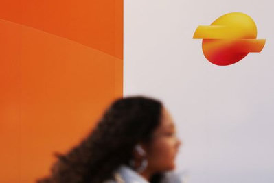Repsol tăng mạnh cổ tức và mục tiêu sản lượng năm 2026