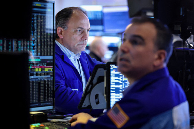 2026年1月21日,交易员在美国纽约市的纽约证券交易所 (NYSE) 交易大厅工作。 REUTERS/Brendan McDermid