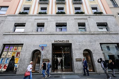 Doanh thu hãng Moncler tăng 7% trong quý cuối năm 2025