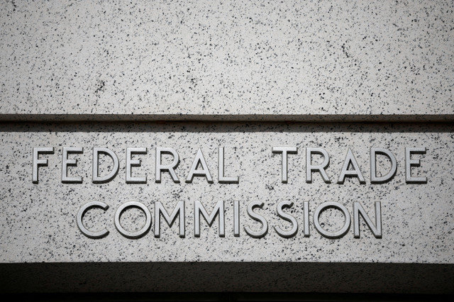 2024年11月24日,美国华盛顿特区,联邦贸易委员会 (FTC) 总部大楼外的标牌。REUTERS/Benoit Tessier