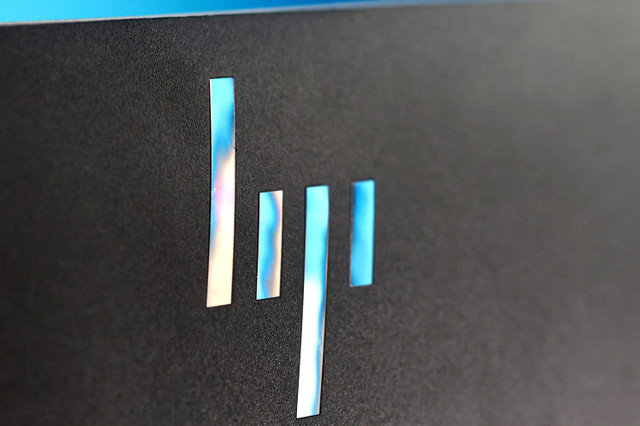 โลโก้ของ HP (Hewlett-Packard) ปรากฏในภาพประกอบนี้ซึ่งถ่ายเมื่อวันที่ 19 สิงหาคม 2025 REUTERS/Dado Ruvic/Illustration/File Photo