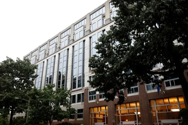 El edificio de la Comisión de Comercio Internacional de los Estados Unidos se observa en Washington, D.C., EE. UU., el 31 de agosto de 2020. REUTERS/Andrew Kelly