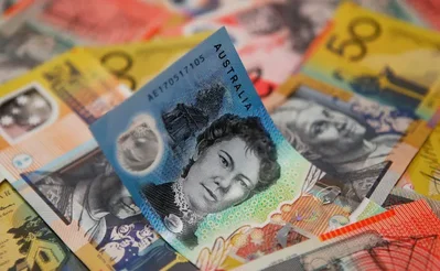 China halts yuan rally as rate outlooks shift markets
