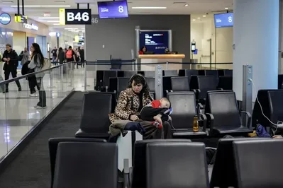 美国主要航空公司与旅游团体共同警告称政府部分停摆的持续将严重威胁即将到来的春假旅游旺季期间全美航空交通的正常运行