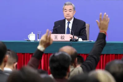 中国の王毅外相は米中対話が誤認回避に不可欠との認識を示し今月末に予定される首脳会談に向けた準備を強調しました