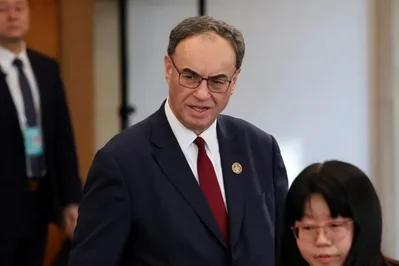金融稳定委员会主席贝利敦促各国政府加快跨境支付系统改革并警告效率低下可能导致全球金融体系碎片化