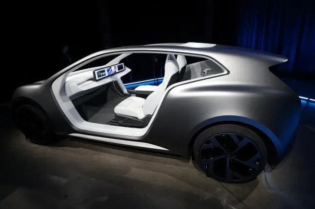 Lucid Motors’ two-seater robotaxi concept car without pedals and a steering wheel is pictured during the Lucid investor day event in New York City, U.S., March 12, 2026. REUTERS/Mike Segar