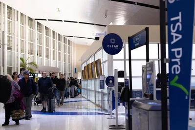 米航空大手各社の最高経営責任者が政府閉鎖の早期終結と空港保安検査官への給与支払いを議会に強く要請した