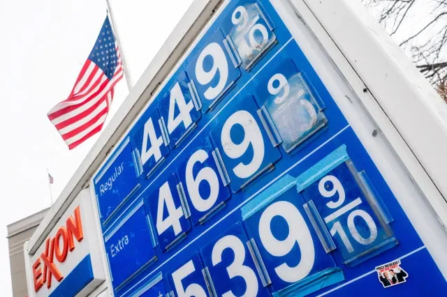 A sticker of U.S. President Donald Trump and Elon Musk displayed at a gas station in Washington, D.C., captured on March 8, 2026. REUTERS/Nathan Howard/File Photo
