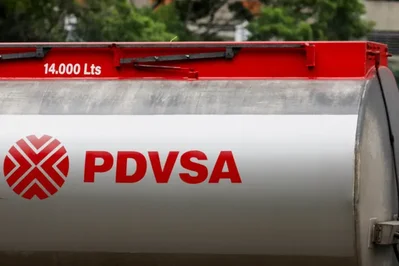 EE. UU. permite transacciones con la petrolera PDVSA