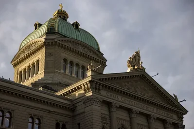 Swiss National Bank Holds Rate at 0 Percent and Eyes FX