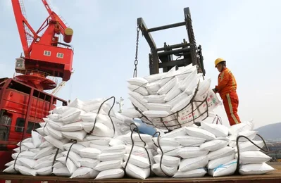China Limits Fertilizer Exports Amid Global Supply Shortage