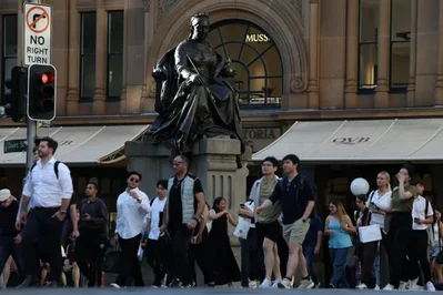 Australia crea 48.900 empleos pero el paro sube al 4,3%