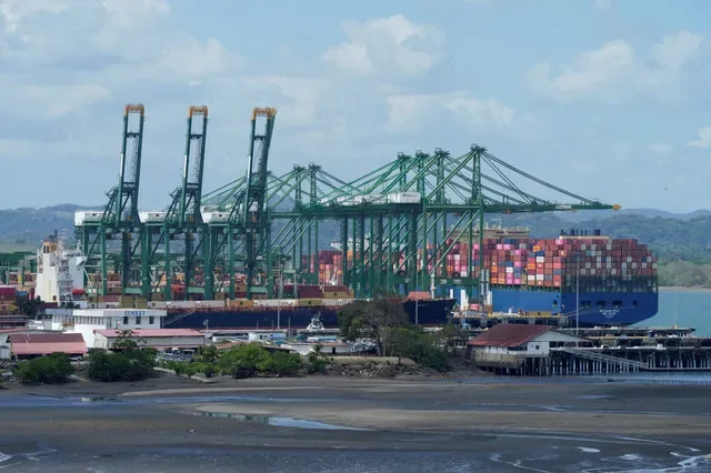 FOTO DE ARCHIVO: Una vista del Puerto de Balboa capturada desde la Ciudad de Panamá, Panamá, el 4 de marzo de 2025. REUTERS/Enea Lebrun/Archivo